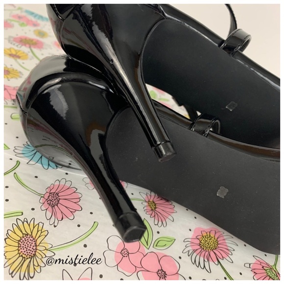 STEVE MADDEN Open Toe Criss Cross Ankle Sandal Shoe FAIMA Adjustable Size 8M - Picture 7 of 14